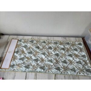 Rachel ashwell Green velvet tree beaded table‎ runner 16inch x 72inch new ribbon